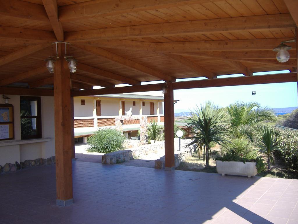 Hotel Mezzaluna Carloforte (Isola di San Pietro) Exterior foto