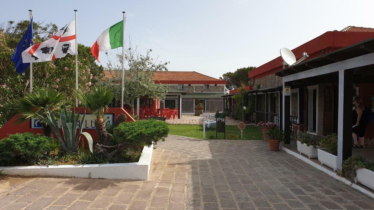 Hotel Mezzaluna Carloforte (Isola di San Pietro) Exterior foto